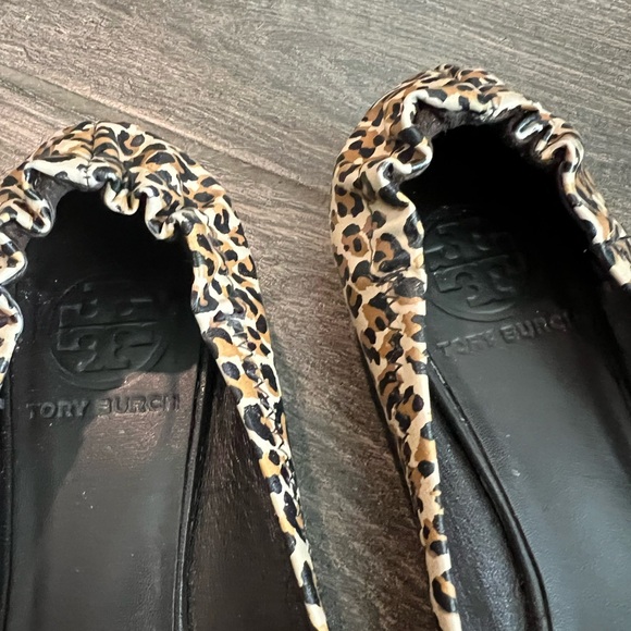 Tory Burch Reva Flat - Picture 2 of 7